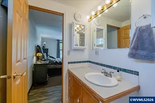 220 View Ln, Lebanon, OR 97355 - Photo 23