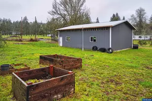 27329 Rowell Hill Rd, Sweet Home, OR 97386 - Photo 29