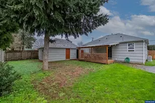 3090 D St NE, Salem, OR 97301 - Photo 25