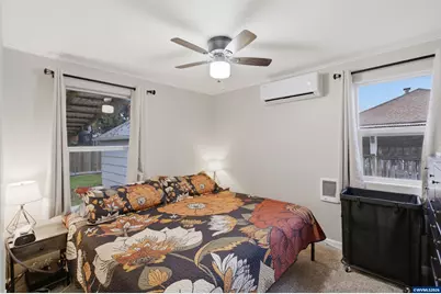 3090 D St NE, Salem, OR 97301 - Photo 17