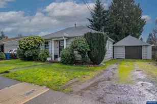 3090 D St NE, Salem, OR 97301 - Photo 3