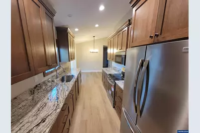 3325 Ferndell St NE, Salem, OR 97301 - Photo 5