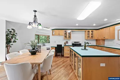 7210 NW Grandview Dr, Corvallis, OR 97034 - Photo 11