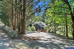 7210 NW Grandview Dr, Corvallis, OR 97034 - Photo 1