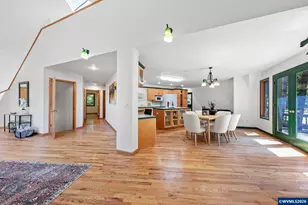 7210 NW Grandview Dr, Corvallis, OR 97034 - Photo 7