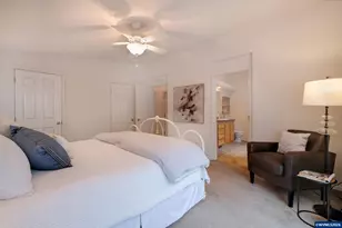 125 SE Whalesong Dr, Depoe Bay, OR 97341 - Photo 35