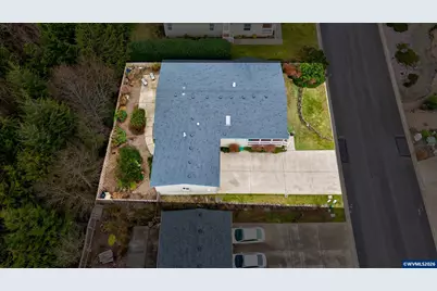 125 SE Whalesong Dr, Depoe Bay, OR 97341 - Photo 11