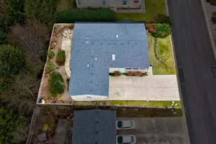 125 SE Whalesong Dr, Depoe Bay, OR 97341 - Photo 11