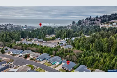 125 SE Whalesong Dr, Depoe Bay, OR 97341 - Photo 15