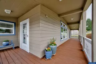 125 SE Whalesong Dr, Depoe Bay, OR 97341 - Photo 5