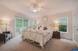 125 SE Whalesong Dr, Depoe Bay, OR 97341 - Photo 33