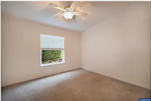 125 SE Whalesong Dr, Depoe Bay, OR 97341 - Photo 31