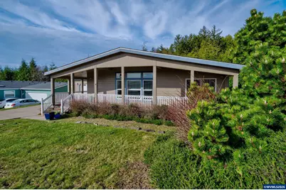 125 SE Whalesong Dr, Depoe Bay, OR 97341 - Photo 3