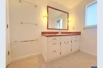 4739 Charmalee Ct NE, Salem, OR 97305 - Photo 17