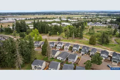 3933 Lindburg Rd SE, Salem, OR 97302 - Photo 49