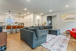 3933 Lindburg Rd SE, Salem, OR 97302 - Photo 11