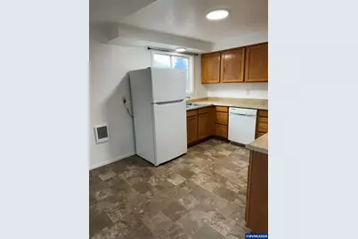 4324 47th (And 4710 Linfield) Av NE, Salem, OR 97305 - Photo 5