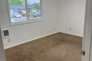 4324 47th (And 4710 Linfield) Av NE, Salem, OR 97305 - Photo 13