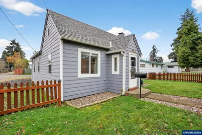 155 E Rose St, Lebanon, OR 97355 - Photo 3