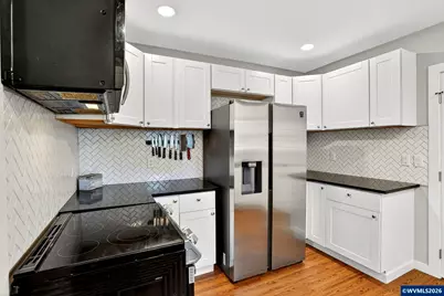 155 E Rose St, Lebanon, OR 97355 - Photo 15