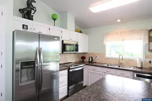 3345 Sample Rd, Falls City, OR 97344 - Photo 7