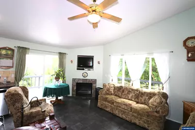 3345 Sample Rd, Falls City, OR 97344 - Photo 5