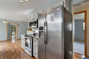 4280 Pullman Ave SE, Salem, OR 97302 - Photo 17