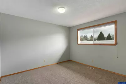 4280 Pullman Av SE, Salem, OR 97302 - Photo 31