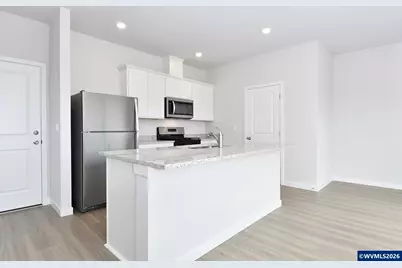 1367 Owl Av, Woodburn, OR 97071 - Photo 7