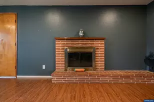 31666 S 5th St, Lebanon, OR 97355 - Photo 13