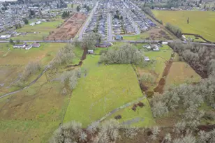 31666 S 5th St, Lebanon, OR 97355 - Photo 3