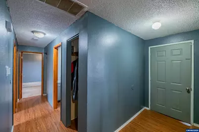 31666 S 5th St, Lebanon, OR 97355 - Photo 7