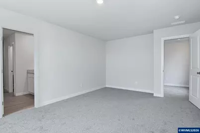 1355 Owl Av, Woodburn, OR 97071 - Photo 13