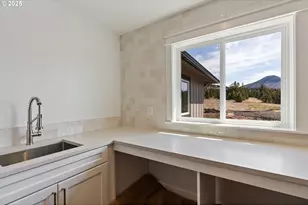 13774 S Sego Lily Rd, Powell Butte, OR 97753 - Photo 17