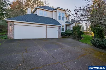 1235 NW Countryside Ct, McMinnville, OR 97128 - Photo 3