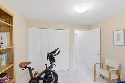 1194 S Sixth St, Independence, OR 97351 - Photo 39