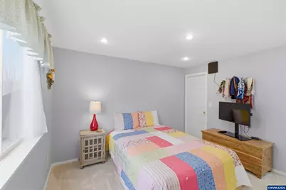 1194 S Sixth St, Independence, OR 97351 - Photo 35