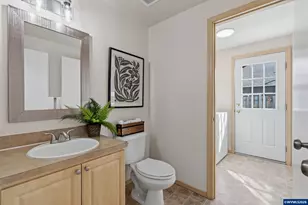 5276 SW Meridian Pl, Corvallis, OR 97333 - Photo 17