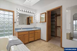 6593 Rippling Brook Dr SE, Salem, OR 97317 - Photo 27