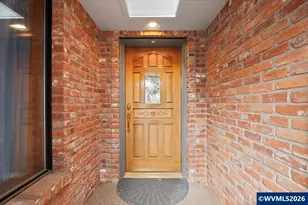 6593 Rippling Brook Dr SE, Salem, OR 97317 - Photo 3