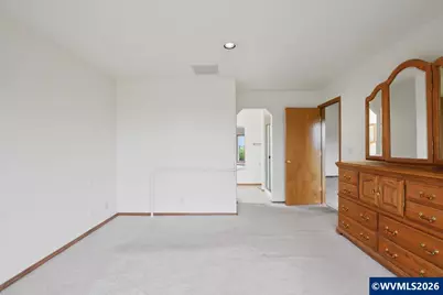 6593 Rippling Brook Dr SE, Salem, OR 97317 - Photo 25