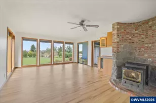 6593 Rippling Brook Dr SE, Salem, OR 97317 - Photo 17