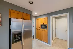 6182 N Lakeshore Ct, Keizer, OR 97303 - Photo 7