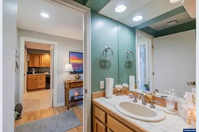 6182 N Lakeshore Ct, Keizer, OR 97303 - Photo 17