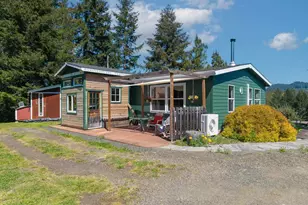 26586 Fudge Rd, Alsea, OR 97324 - Photo 5