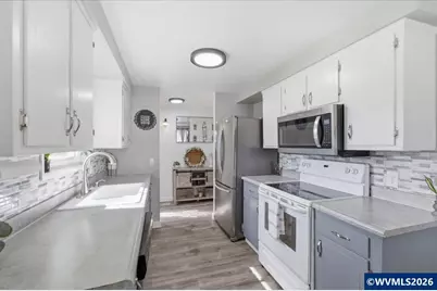 662 W Ellendale Av, Dallas, OR 97338 - Photo 7