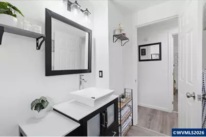 662 W Ellendale Av, Dallas, OR 97338 - Photo 27