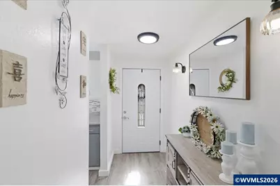 662 W Ellendale Av, Dallas, OR 97338 - Photo 3