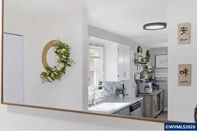 662 W Ellendale Av, Dallas, OR 97338 - Photo 5