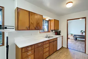 151 SE Orchard View Ln, Dallas, OR 97338 - Photo 5